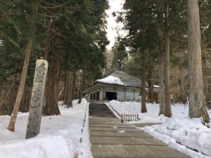 寺社ぶら「中尊寺」！奥州藤原氏の平和への願い積もる雪の光堂