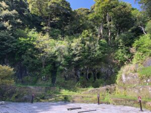 頼朝と政子を支えた安達盛長！鎌倉・伊豆に残る史跡と伝承と