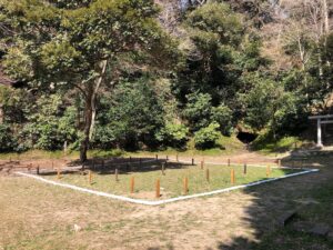 北条義時死す…その墓所は全てを学んだ源頼朝の墓の近くに。鎌倉「法華堂跡」