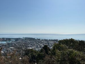 家康、瀬名と結婚する！義父・関口親永の居城「持船城」駿河湾を見渡す城跡へ