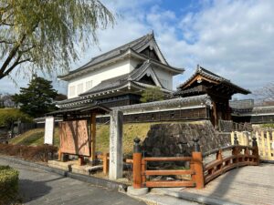 明智光秀敗走す！山崎の戦い本陣跡そして光秀最期の城「勝龍寺城」